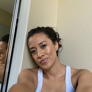 Meet your Posher, Ana